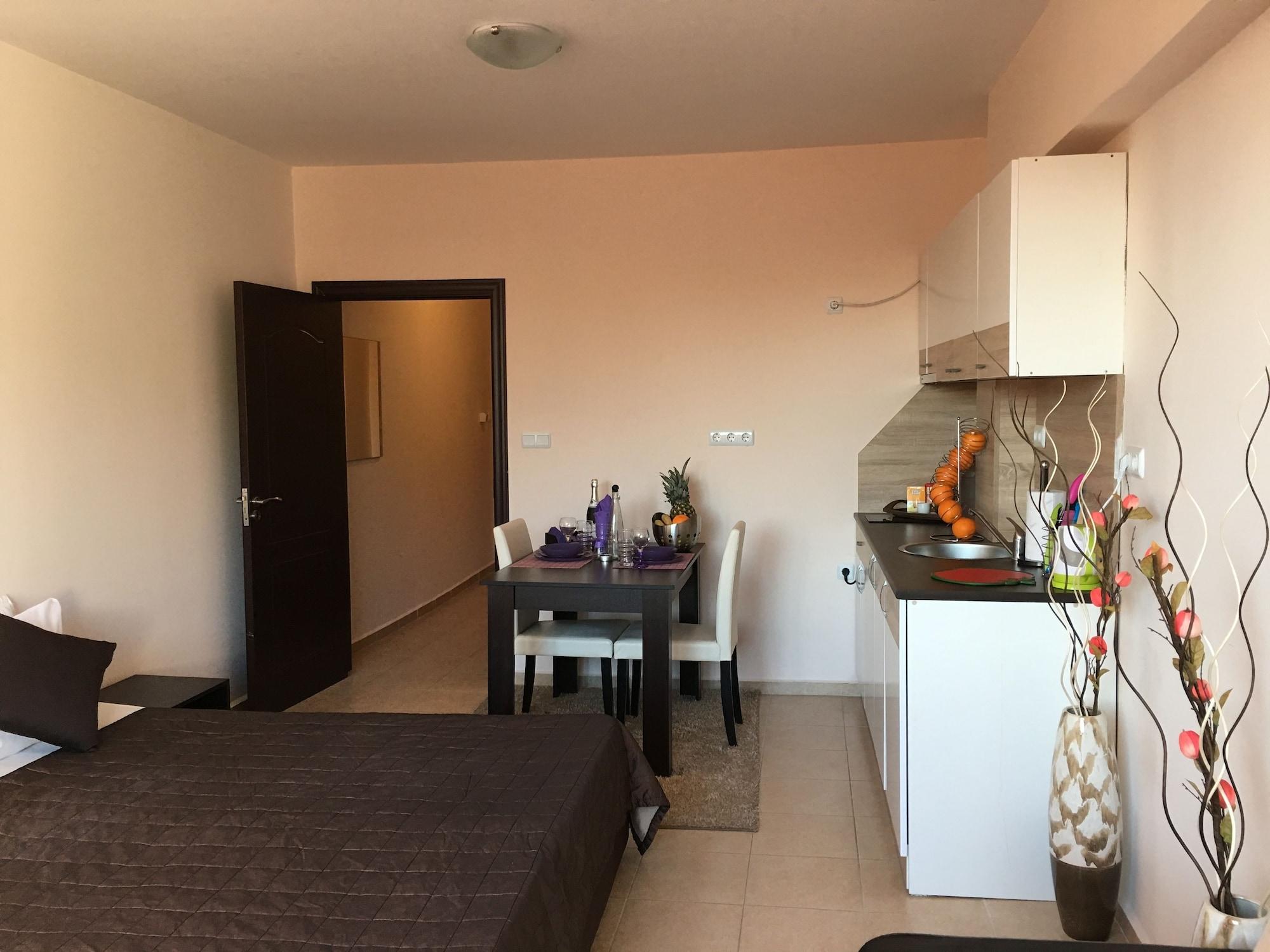 Beach Aparthotel Salt Lake เปาโมเรีย ภายนอก รูปภาพ