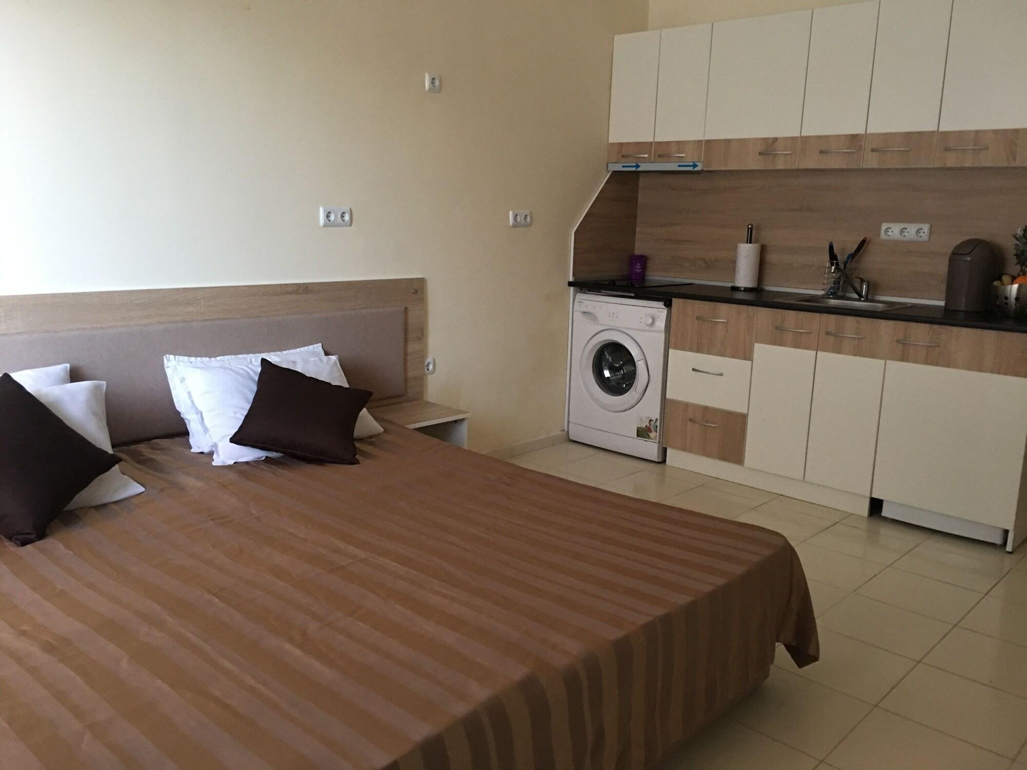 Beach Aparthotel Salt Lake เปาโมเรีย ภายนอก รูปภาพ